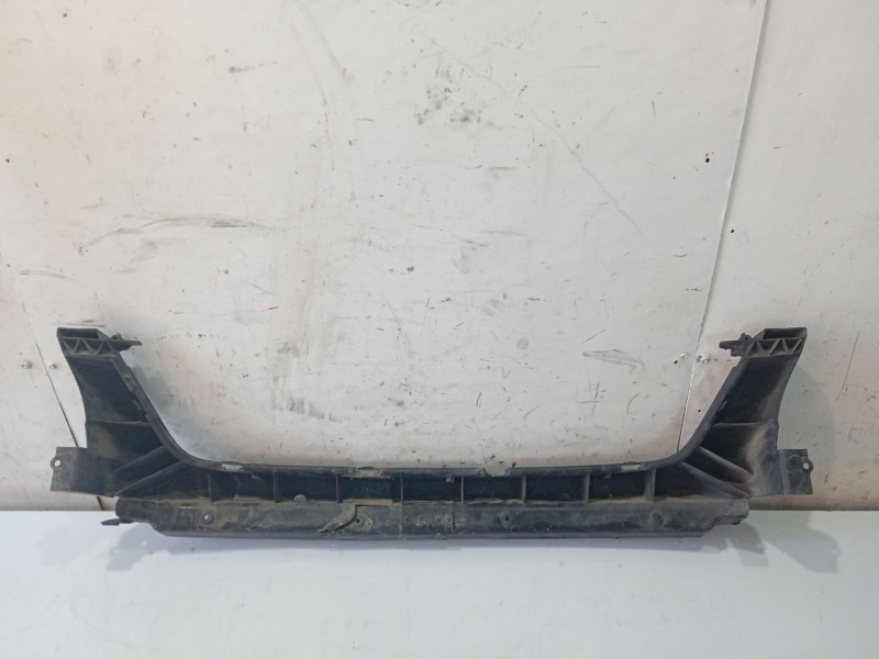 Recambio de moldura para volkswagen touareg (7la, 7l6, 7l7) 2.5 r5 tdi referencia OEM IAM 7L6807699B  