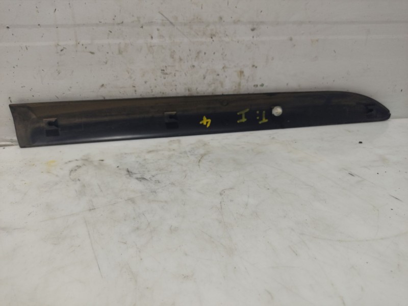 Recambio de moldura para daewoo matiz (m100, m150) 0.8 referencia OEM IAM 96567161  