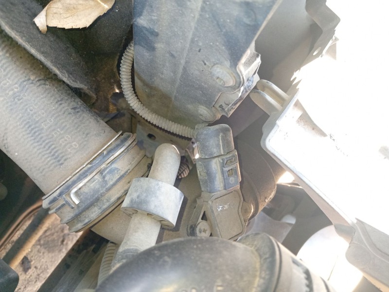 Recambio de tubo para volkswagen touareg (7la, 7l6, 7l7) 2.5 r5 tdi referencia OEM IAM 7L6145795AA  