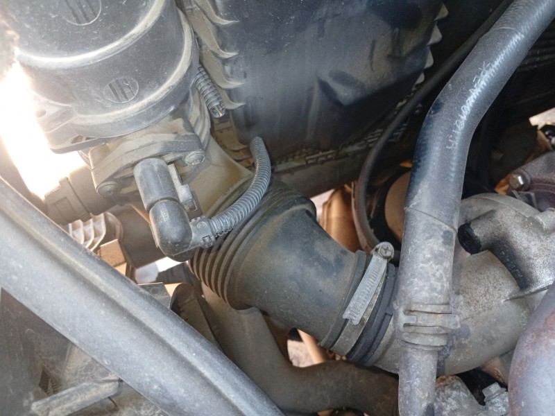 Recambio de tubo para volkswagen touareg (7la, 7l6, 7l7) 2.5 r5 tdi referencia OEM IAM 7L6129535  