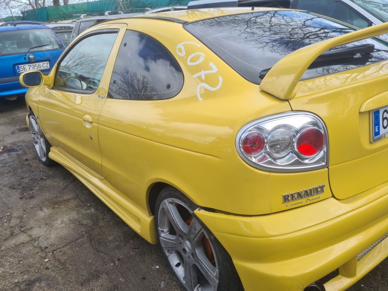 renault megane i coach (da0/1_) del año 2001