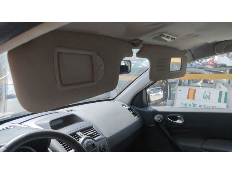 renault megane ii sedán (lm0/1_) del año 2006