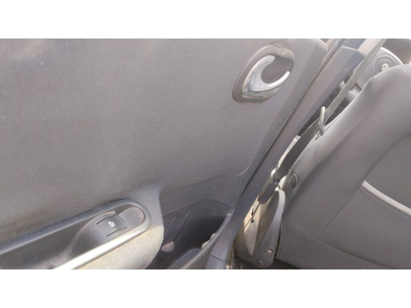 renault megane ii sedán (lm0/1_) del año 2006