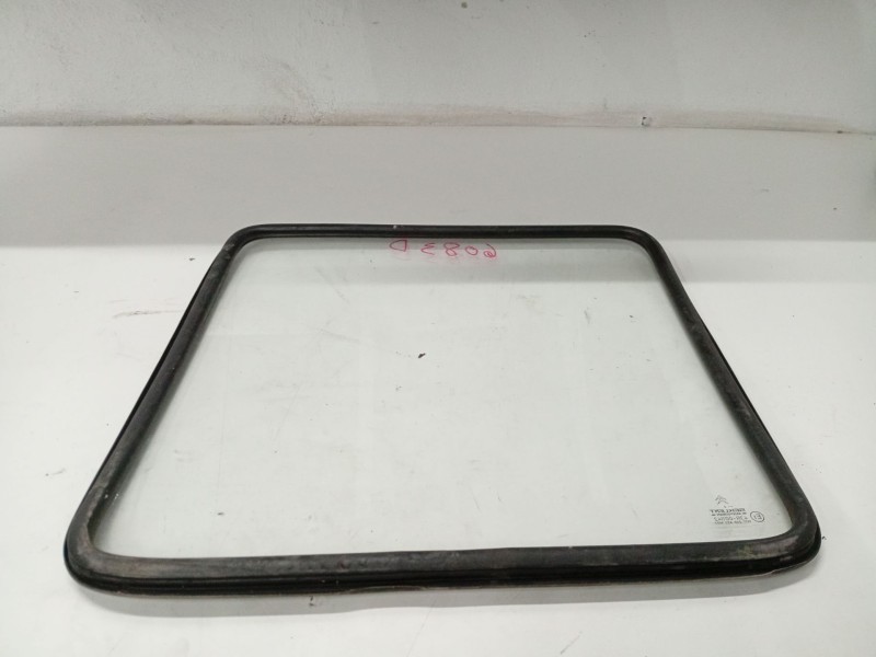 Recambio de luna trasera derecha para citroën c15 station wagon 1.1 referencia OEM IAM   