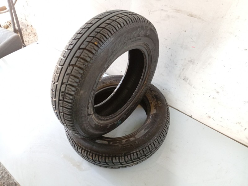 Recambio de neumatico para citroën c15 station wagon 1.1 referencia OEM IAM   