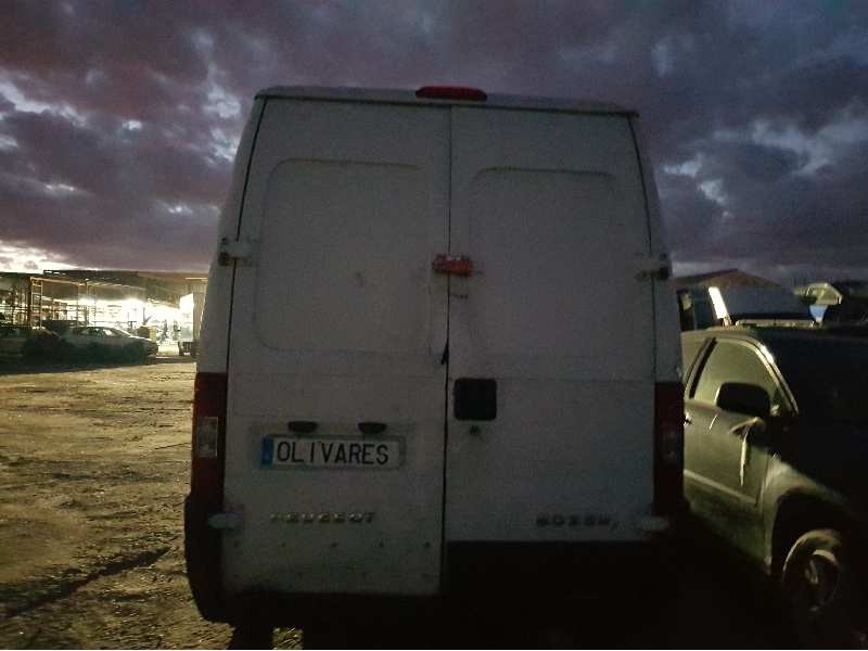 peugeot boxer caja cerr. techo sobreelevado(rs3200)(330/350)(02) 2.2 hdi cat   |   0.02 - 0.06 | 2002 - 2006 | 101 cv / 74 kw de