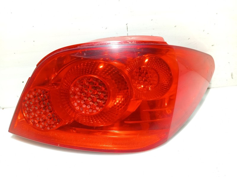 Recambio de piloto trasero derecho para peugeot 307 (3a/c) 1.6 hdi referencia OEM IAM 6351X0  