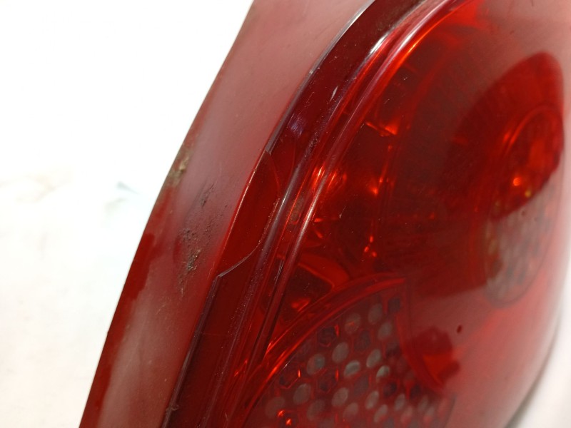 Recambio de piloto trasero derecho para peugeot 307 (3a/c) 1.6 hdi referencia OEM IAM 6351X0  