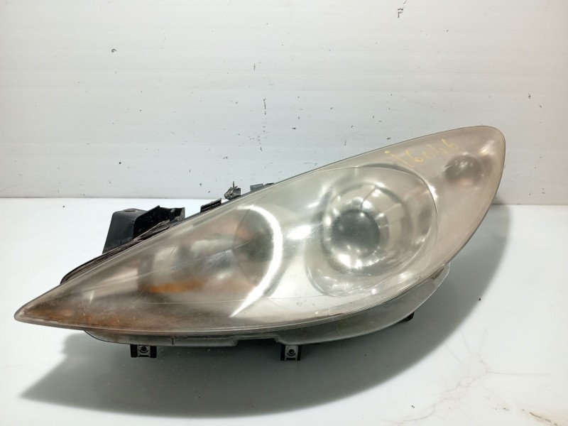 Recambio de faro izquierdo para peugeot 307 (3a/c) 1.6 hdi referencia OEM IAM 620886  