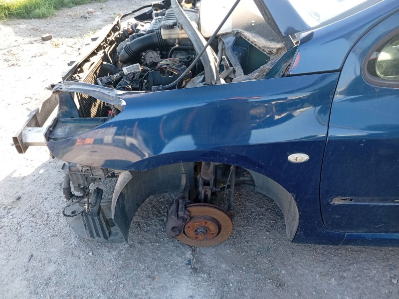 Recambio de aleta delantera izquierda para peugeot 307 (3a/c) 1.6 hdi referencia OEM IAM 7840R0  