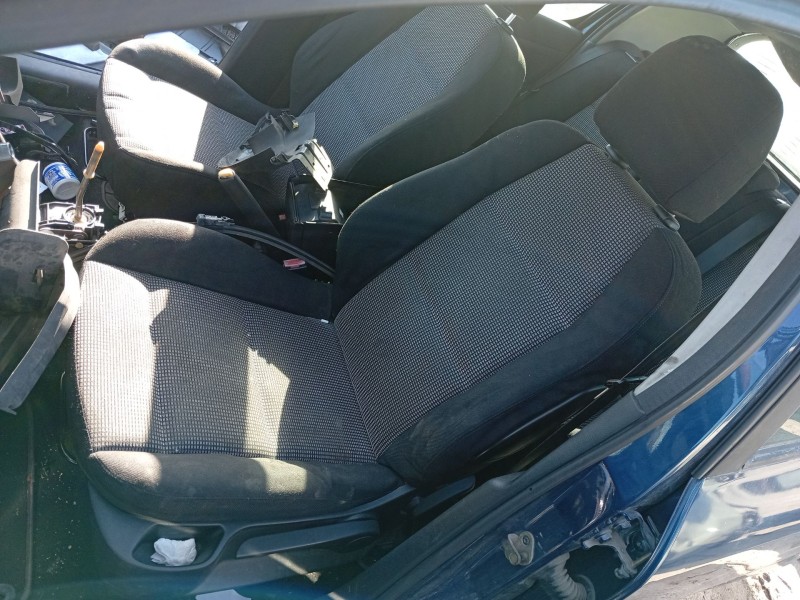 Recambio de asiento delantero izquierdo para peugeot 307 (3a/c) 1.6 hdi referencia OEM IAM 6046ADI  