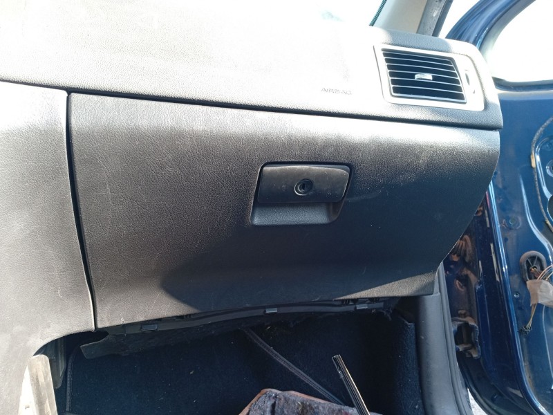 Recambio de guantera para peugeot 307 (3a/c) 1.6 hdi referencia OEM IAM 8220TW 9634503877 8220TZ