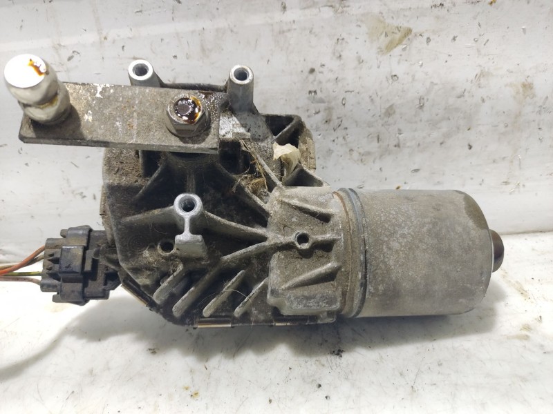 Recambio de motor limpia delantero para peugeot 308 1.6 hdi fap referencia OEM IAM 6405HY  