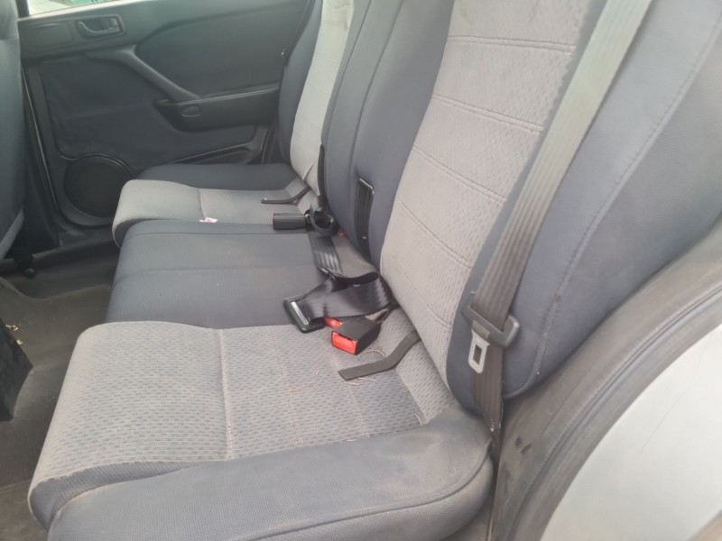 alfa romeo 146 (930_) del año 2015