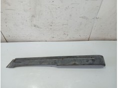 Recambio de moldura para renault express furgoneta/monovolumen (f40_, g40_) 1.6 d (f404) referencia OEM IAM 7700806334  