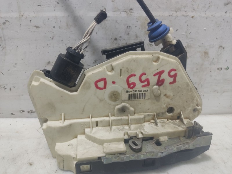 Recambio de cerradura puerta delantera derecha para volkswagen passat cc (357) referencia OEM IAM 5N1837016C  