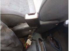 Recambio de anclaje cinturon delantero derecho para alfa romeo 146 (930_) 1.9 td (930.b4a) referencia OEM IAM 121401080  