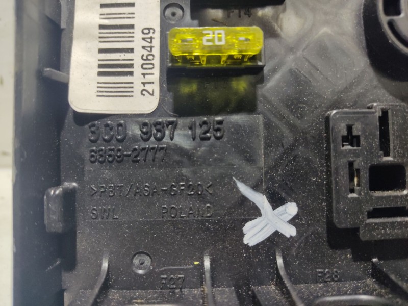 Recambio de caja reles / fusibles para volkswagen passat cc (357) referencia OEM IAM   