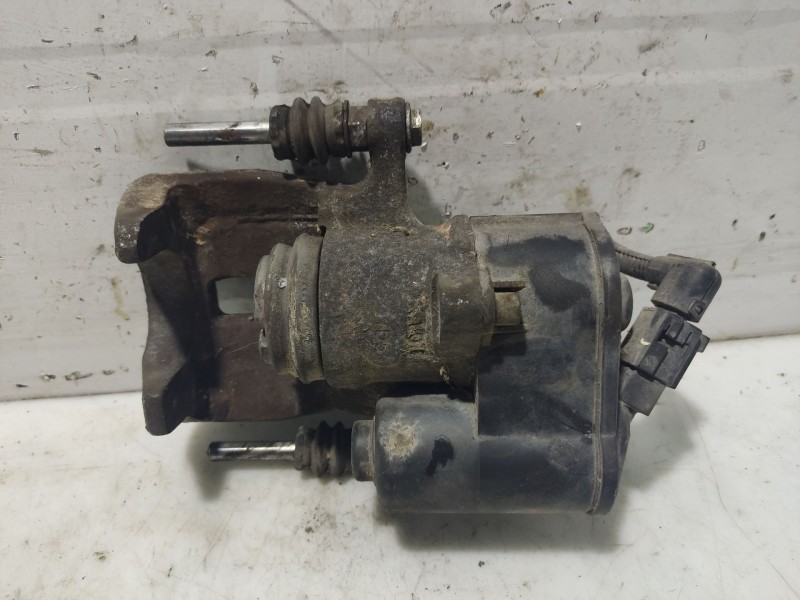 Recambio de pinza freno trasera derecha para volkswagen passat cc (357) referencia OEM IAM 5N0615404  