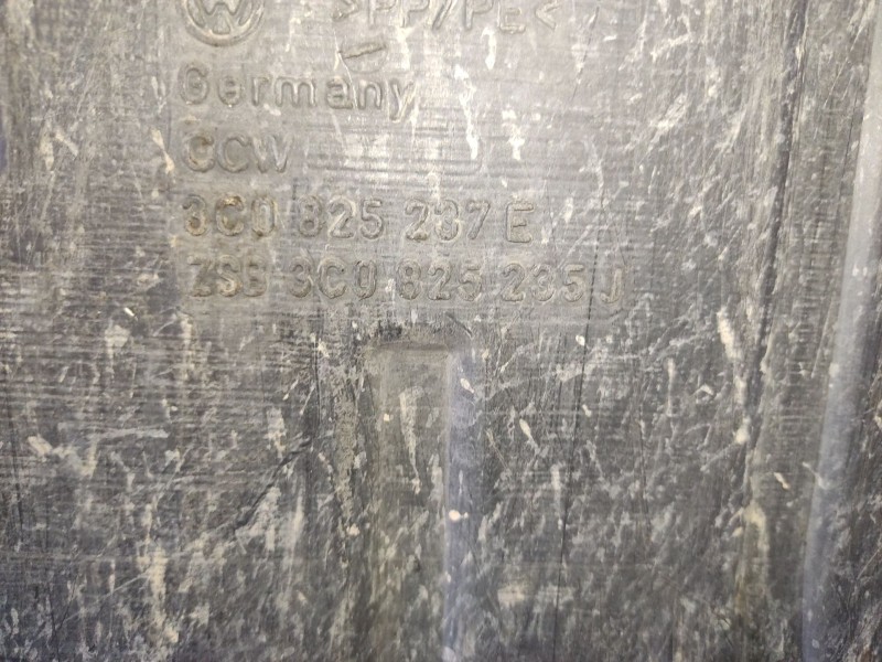 Recambio de cubrecarter para volkswagen passat cc (357) referencia OEM IAM   