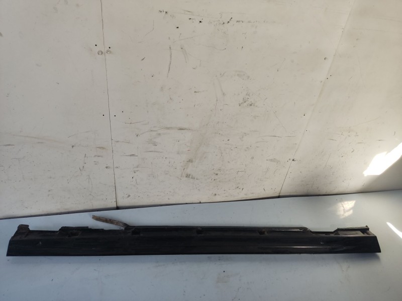 Recambio de moldura para volkswagen passat cc (357) referencia OEM IAM   