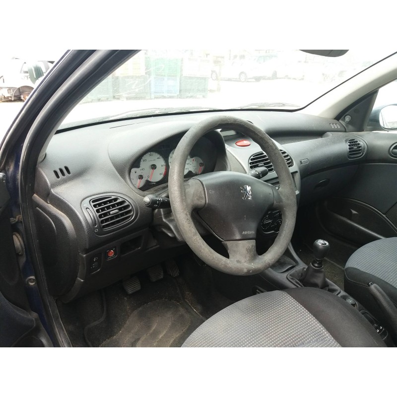 peugeot 206 berlina 1.4 hdi   |   0.98 - ... | 1998 | 68 cv / 50 kw del año 1998