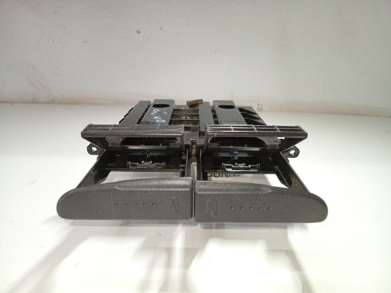 Recambio de posavasos para hyundai accent ii (lc) 1.5 crdi referencia OEM IAM   