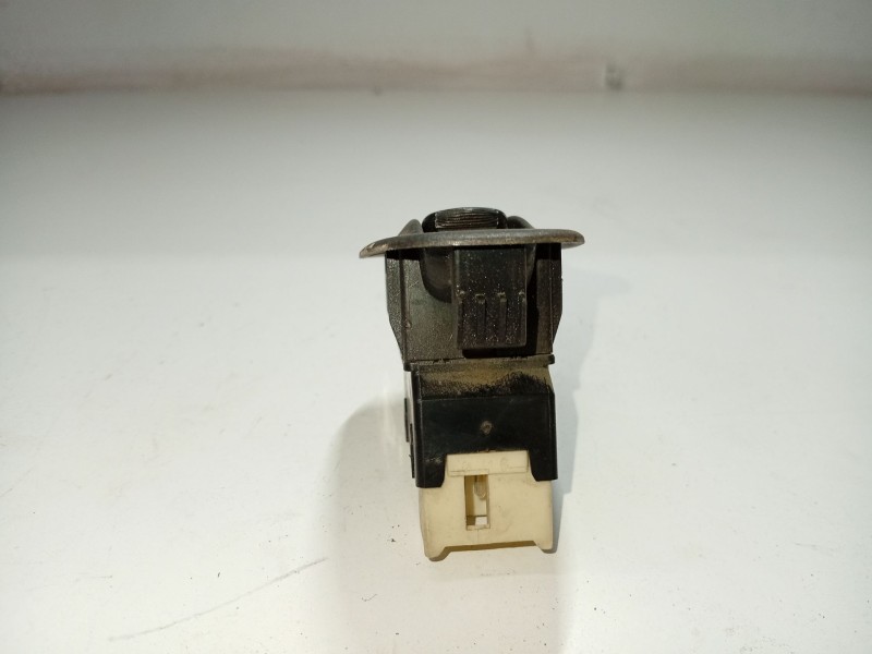 Recambio de mando elevalunas trasero derecho para hyundai accent ii (lc) 1.5 crdi referencia OEM IAM   