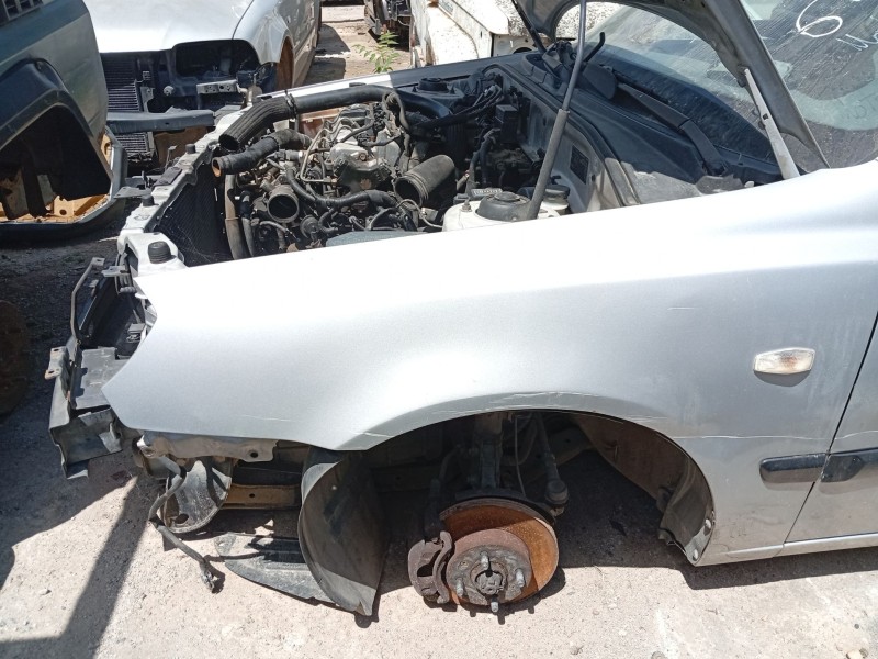 Recambio de aleta delantera izquierda para hyundai accent ii (lc) 1.5 crdi referencia OEM IAM 6631125670  