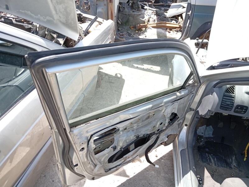 Recambio de puerta delantera izquierda para hyundai accent ii (lc) 1.5 crdi referencia OEM IAM 7600325031  