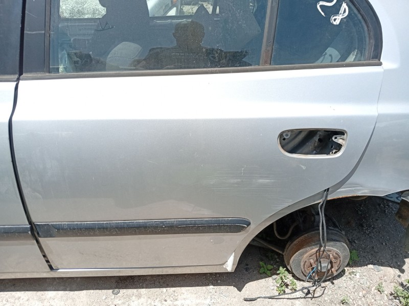 Recambio de puerta trasera izquierda para hyundai accent ii (lc) 1.5 crdi referencia OEM IAM 7700325030  