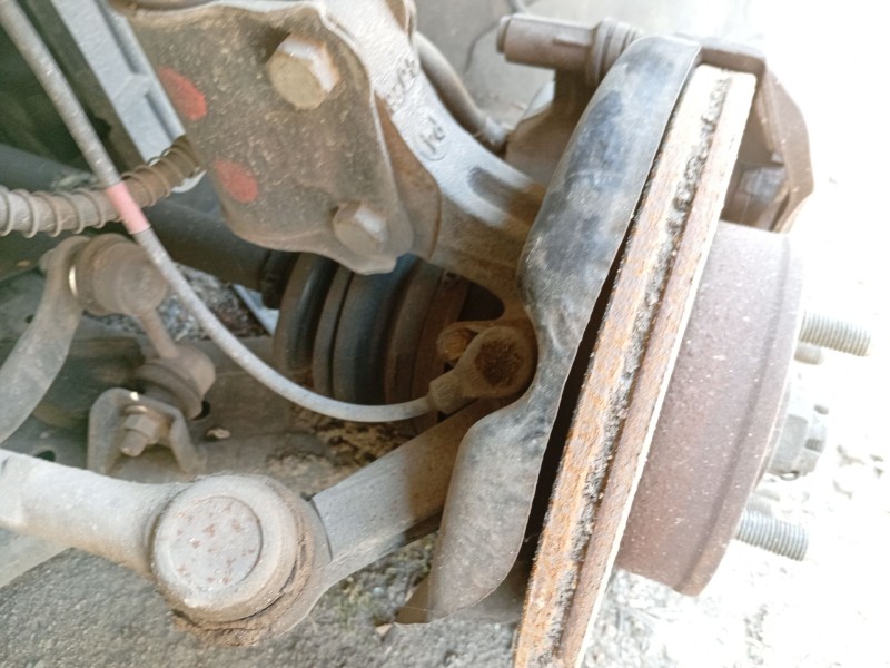 Recambio de mangueta delantera derecha para hyundai accent ii (lc) 1.5 crdi referencia OEM IAM 5171625000  