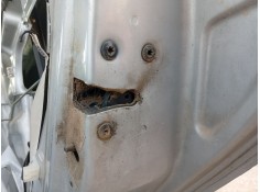 Recambio de cerradura puerta trasera derecha para hyundai getz (tb) 1.1 referencia OEM IAM 814201C000 814201C020 
