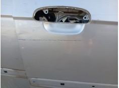 Recambio de puerta delantera derecha para hyundai getz (tb) 1.1 referencia OEM IAM 760041C020   2