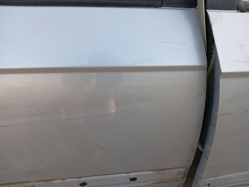 Recambio de puerta trasera derecha para hyundai getz (tb) 1.1 referencia OEM IAM 770041C020  