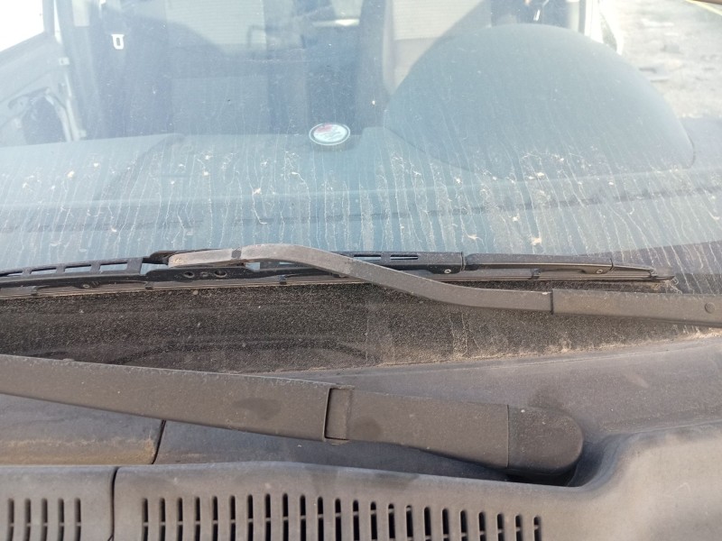 Recambio de brazo limpia delantero izquierdo para hyundai getz (tb) 1.1 referencia OEM IAM 983101C000  