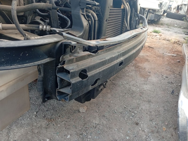 Recambio de refuerzo paragolpes delantero para hyundai getz (tb) 1.1 referencia OEM IAM 865301C300  