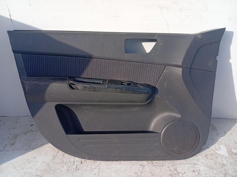 Recambio de guarnecido puerta delantera izquierda para hyundai getz (tb) 1.1 referencia OEM IAM   