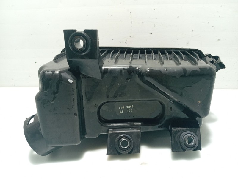 Recambio de caja filtro de aire para hyundai getz (tb) 1.1 referencia OEM IAM 281101C700  