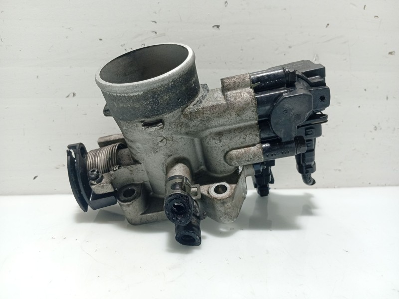 Recambio de caja mariposa para hyundai getz (tb) 1.1 referencia OEM IAM 3510002901 3517026900 3515002600