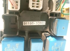 Recambio de caja reles / fusibles para hyundai getz (tb) 1.1 referencia OEM IAM 911981C020   2