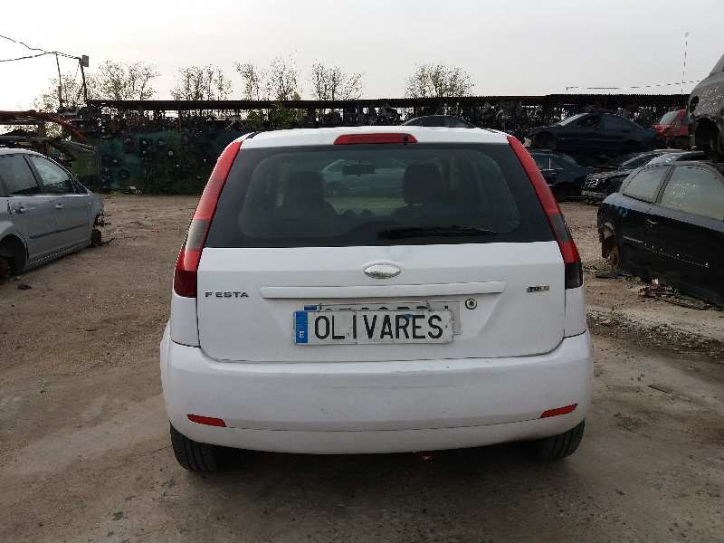 ford fiesta (cbk) 1.4 tdci cat   |   0.01 - ... | 2001 | 68 cv / 50 kw del año 2001