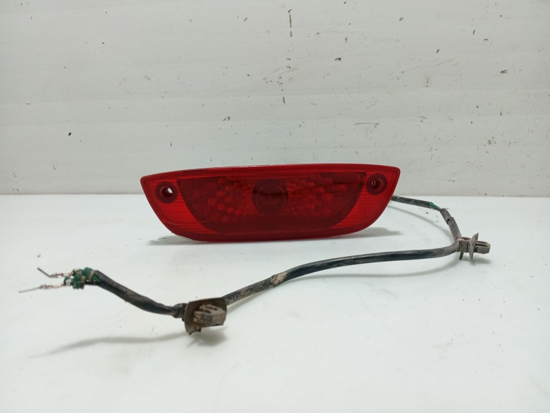 Recambio de piloto trasero central para hyundai getz (tb) 1.1 referencia OEM IAM 924051C500  