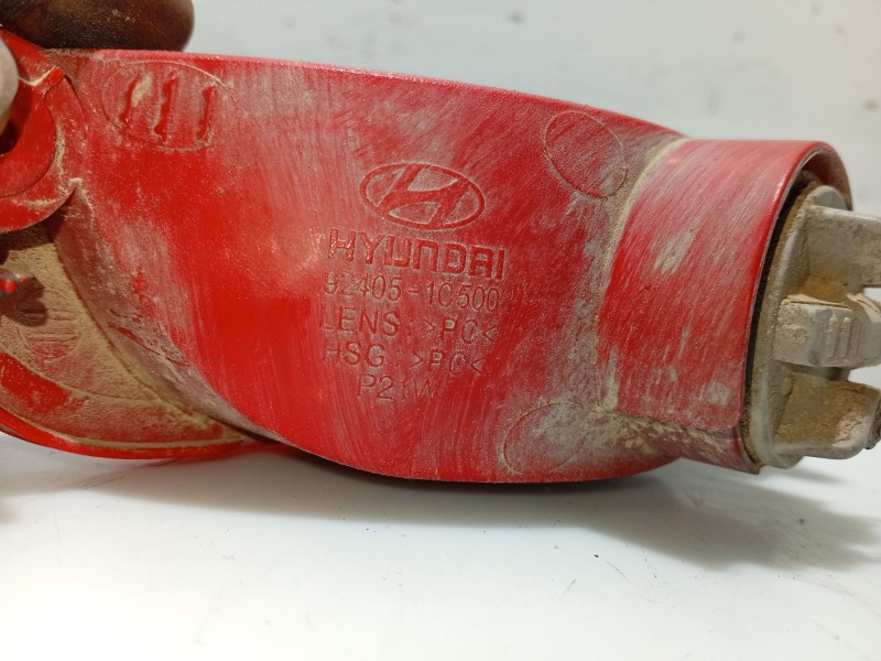 Recambio de piloto trasero central para hyundai getz (tb) 1.1 referencia OEM IAM 924051C500  