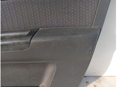 Recambio de guarnecido puerta delantera derecha para hyundai getz (tb) 1.1 referencia OEM IAM 823041C0605S   2