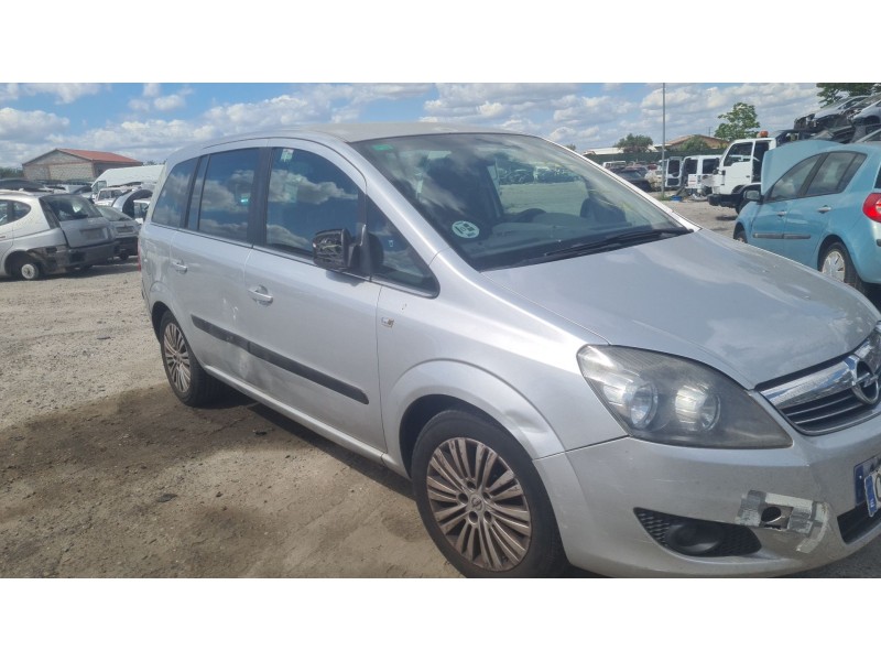 opel zafira / zafira family b (a05) del año 2011