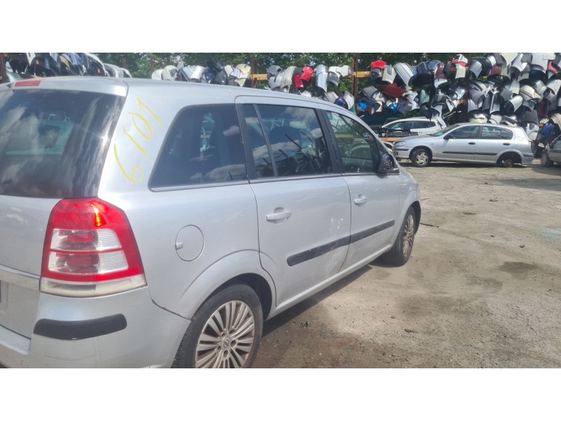 opel zafira / zafira family b (a05) del año 2011