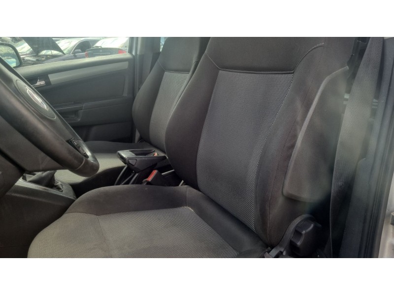 opel zafira / zafira family b (a05) del año 2011