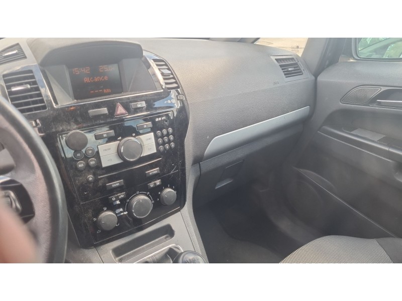 opel zafira / zafira family b (a05) del año 2011