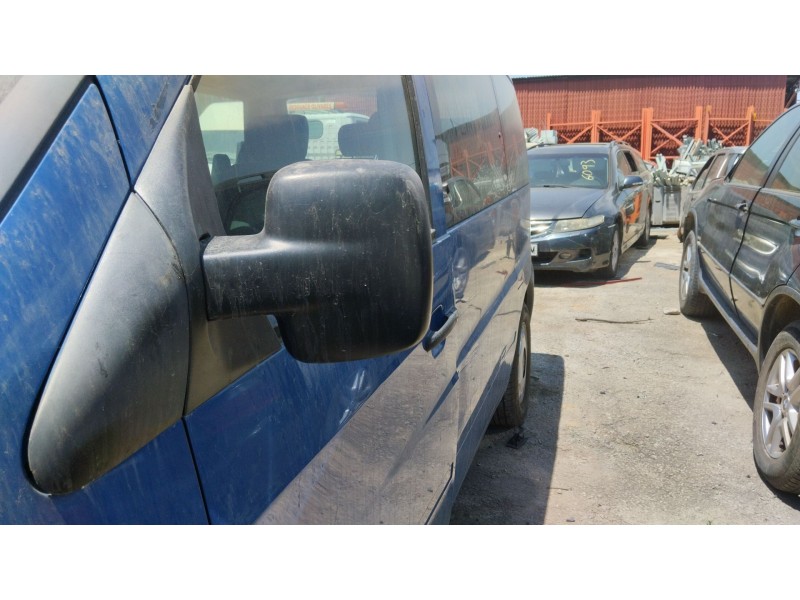 mercedes-benz vito autobús (w638) del año 1998